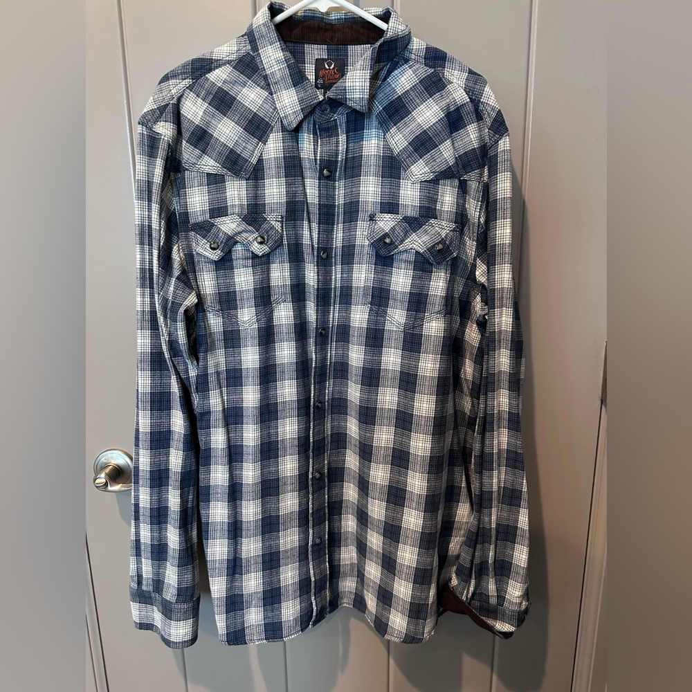 Men’s Western pearlsnap shirt